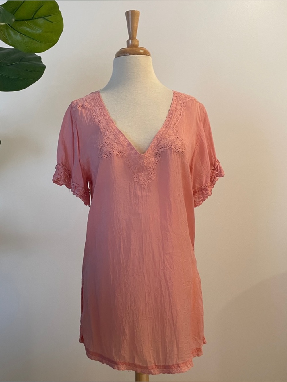 Johnny Was Pink Embroidered Label Tunic Top